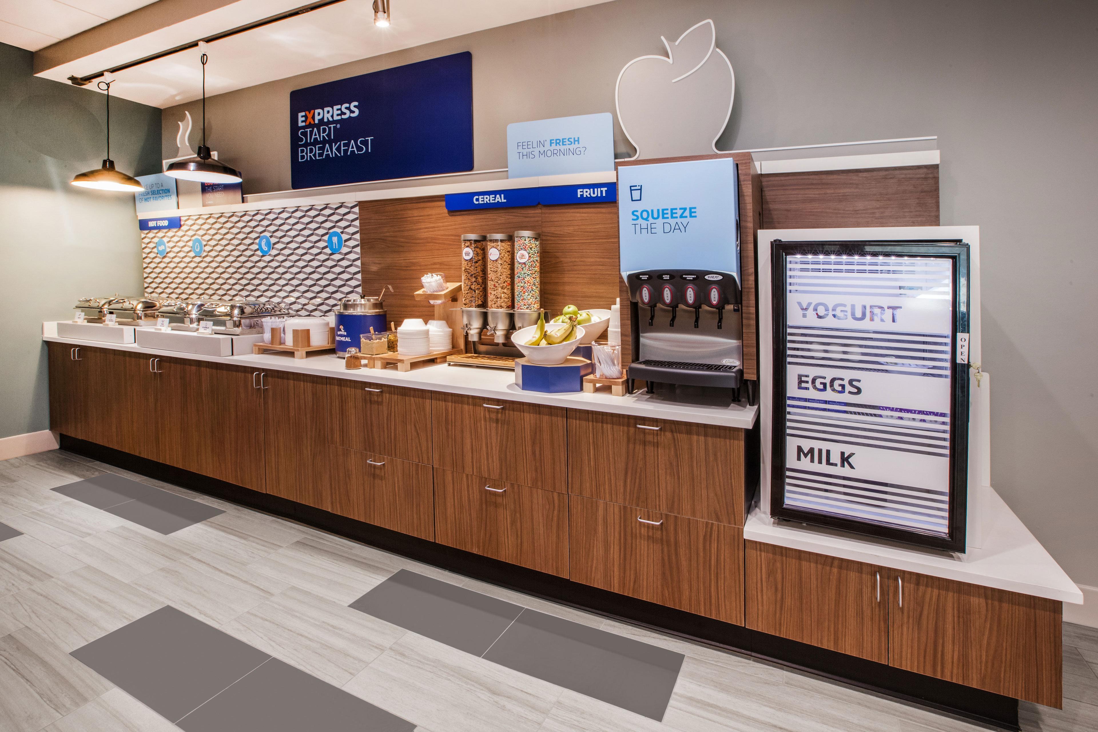 Holiday Inn Express Hotel & Suites Brockville By Ihg Zewnętrze zdjęcie