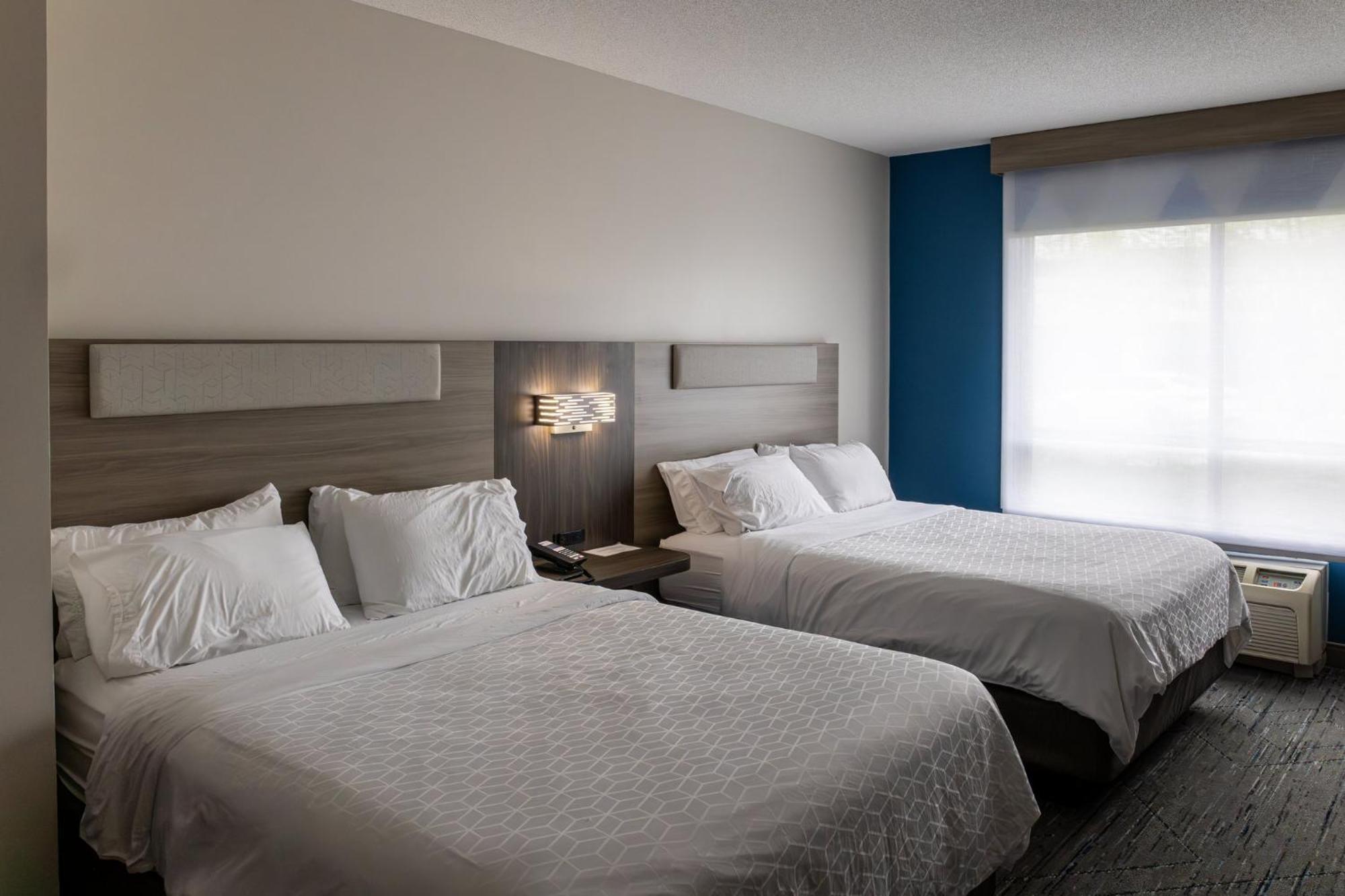 Holiday Inn Express Hotel & Suites Brockville By Ihg Zewnętrze zdjęcie