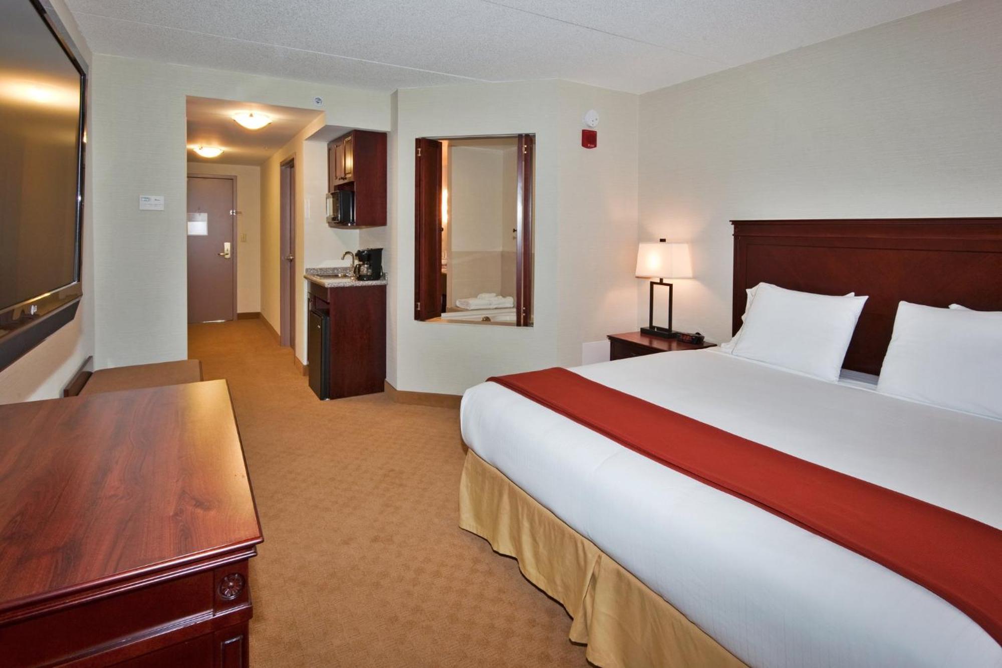Holiday Inn Express Hotel & Suites Brockville By Ihg Zewnętrze zdjęcie