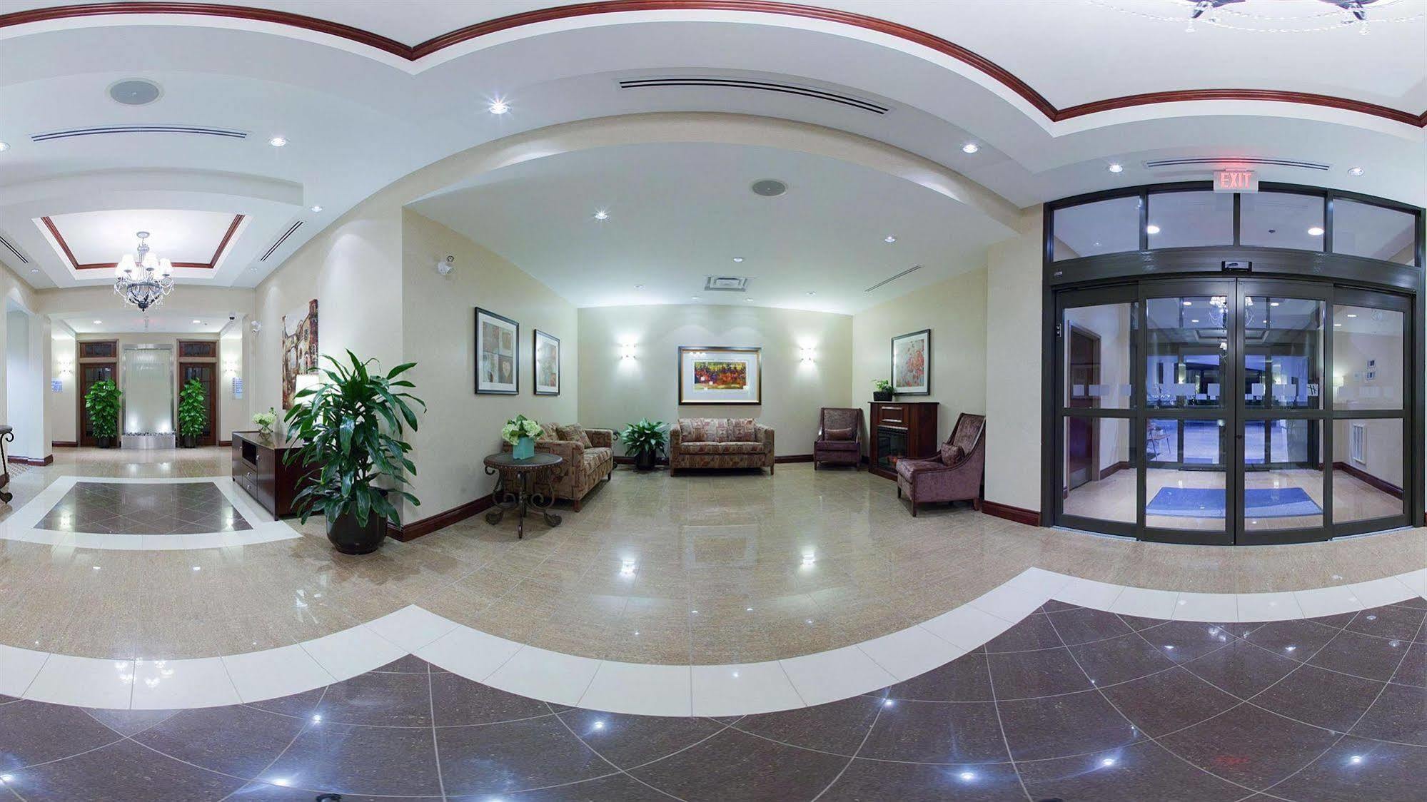 Holiday Inn Express Hotel & Suites Brockville By Ihg Zewnętrze zdjęcie